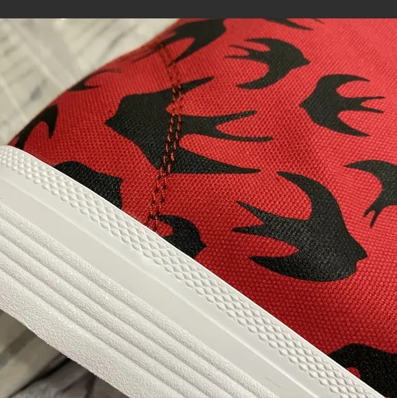 MCQ By Alexander McQueen Swarm Swallow Vulcanized High Top unisex NEW AUTHENTIC - Picture 5 of 15